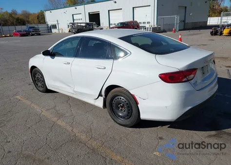 2016 Chrysler 200 Lx z USA, uszkodzony, nr VIN 1C3CCCFB8GN197287